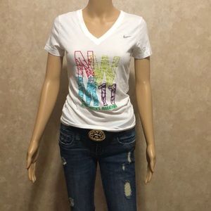 Nike Women’s Shirt slim fit Size s